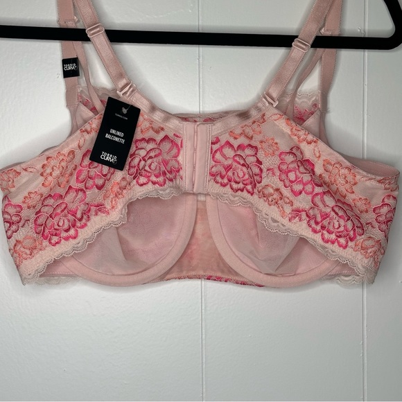 Torrid Bandeau Multi Way Balconette Pink Lace Bra Full Coverage Unlined - Picture 8 of 11